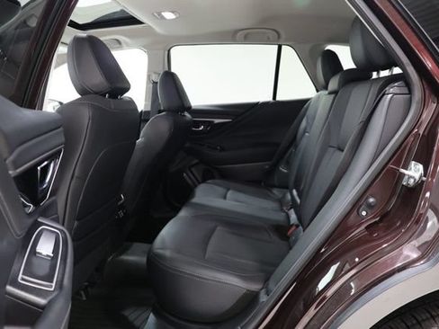 Used 2025 Subaru Outback Limited AWD/4WD image 29