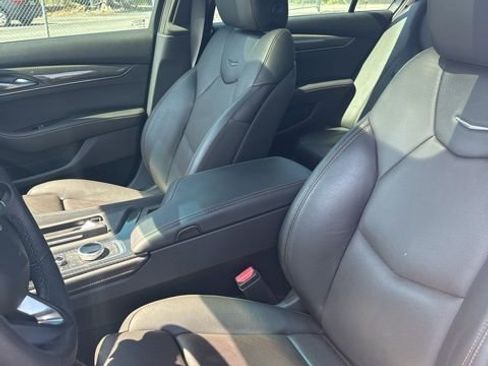 Used 2020 Cadillac CT5 Sport RWD image 6