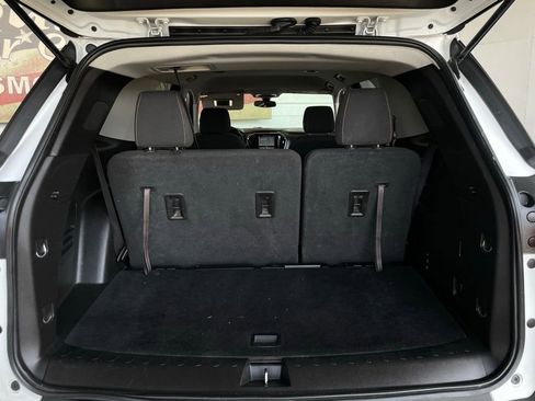 Used 2018 Chevrolet Traverse LT FWD image 22