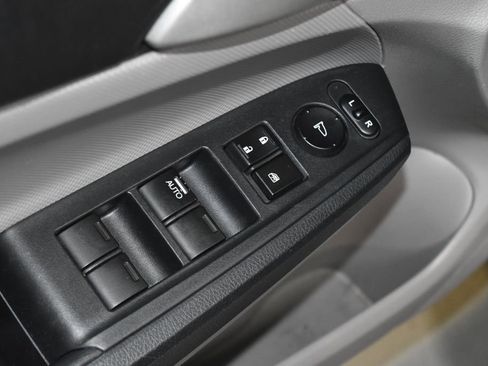 Used 2012 Honda Accord LX image 5