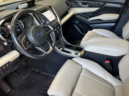 Used 2022 Subaru Ascent Limited w/ Technology Package image 11