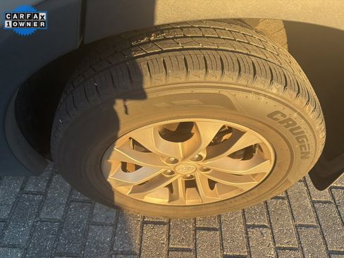 Used 2020 Hyundai Santa Fe SEL image 4