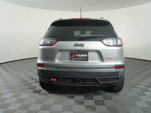 Used 2019 Jeep Cherokee Trailhawk w/ Comfort/Convenience Group AWD/4WD image 6