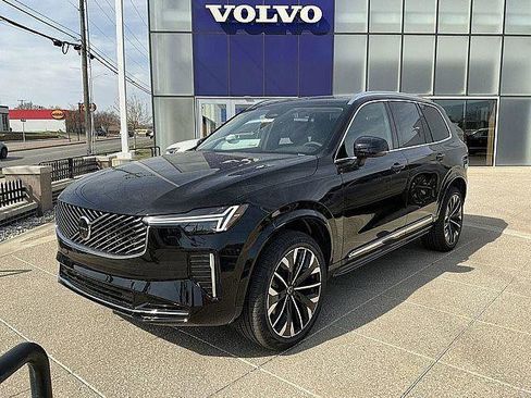 New 2026 Volvo XC90 B5 Plus w/ Protection Package AWD/4WD image 3
