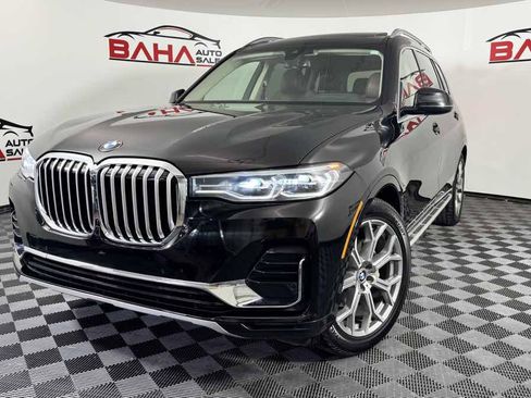 Used 2020 BMW X7 xDrive40i w/ Cold Weather Package AWD/4WD image 3
