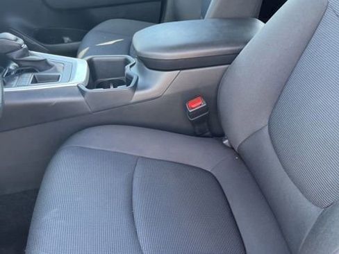 Used 2025 Toyota RAV4 LE image 12
