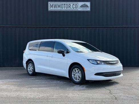 New 2026 Chrysler Voyager LX image 1