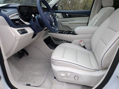 New 2026 Buick Enclave Avenir w/ Super Cruise Package image 12