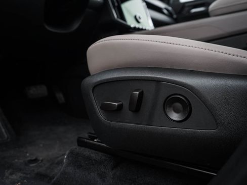 New 2026 GMC Acadia Elevation w/ Elevation Premium Package image 19