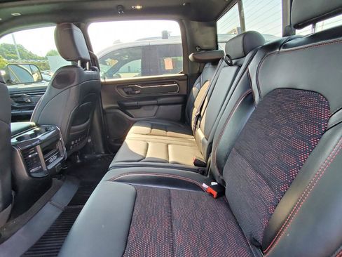 Used 2021 RAM 1500 Big Horn w/ Built-to-serve Edition AWD/4WD image 5