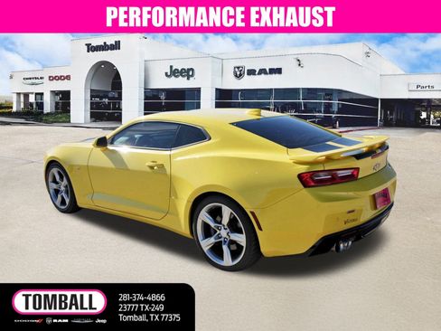 Used 2017 Chevrolet Camaro SS image 5