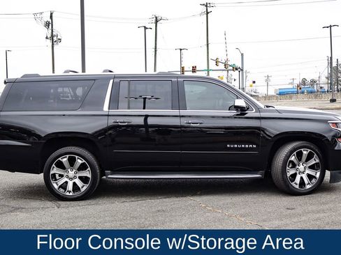 Used 2018 Chevrolet Suburban Premier image 9