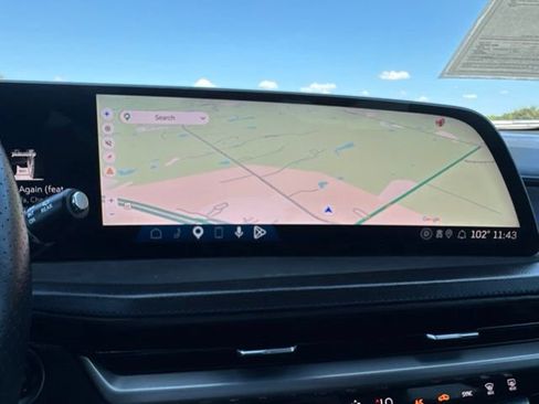 Used 2024 Cadillac XT4 Sport w/ Cold Weather Package FWD image 3