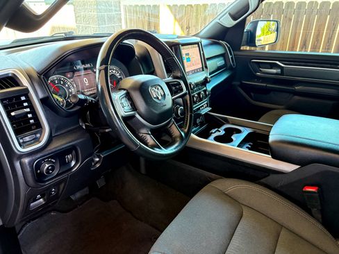 Used 2022 RAM 1500 Big Horn AWD/4WD image 21