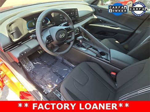 Used 2025 Hyundai Elantra Sport image 16