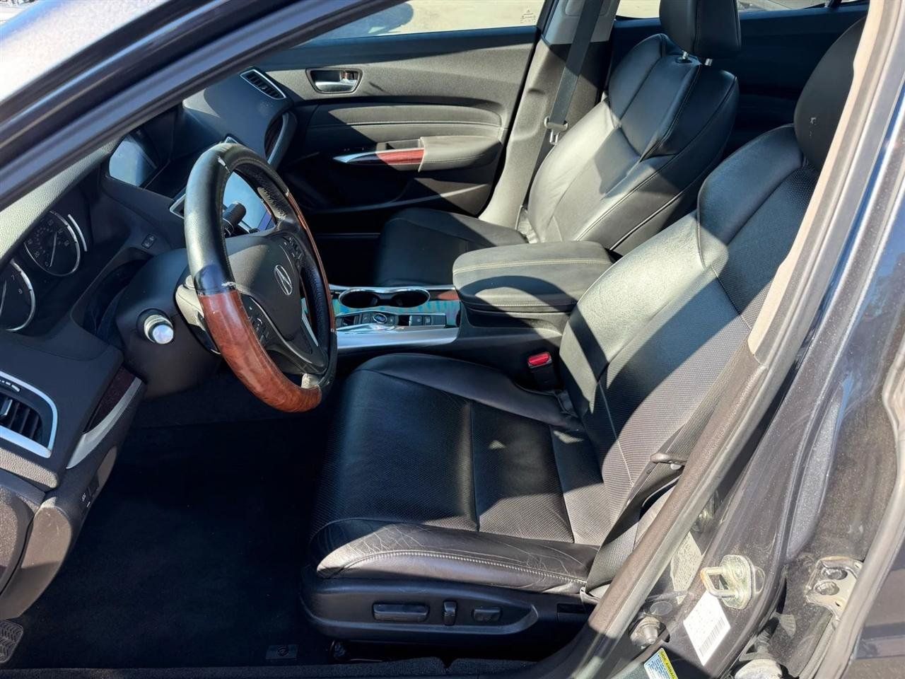 Used 2016 Acura TLX w/ Technology Package FWD image 20