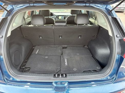 Used 2017 Kia Niro Touring image 15
