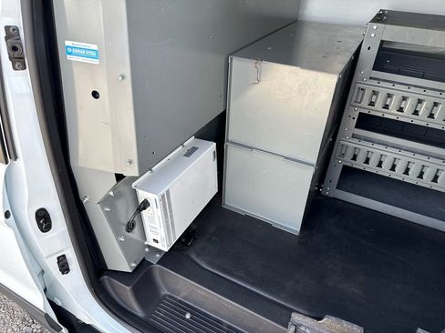 Used 2017 Ford Transit Connect XL image 24