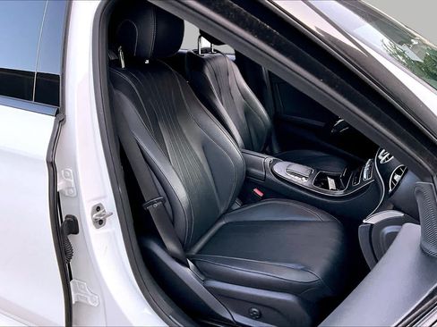 Used 2022 Mercedes-Benz E 450 4MATIC Sedan image 9
