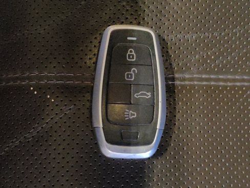 Used 2021 MAZDA MAZDA6 Signature image 32