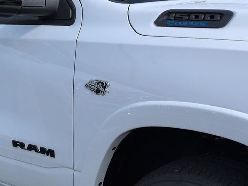 New 2026 RAM 1500 Big Horn AWD/4WD image 11