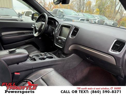 Used 2017 Dodge Durango R/T image 17