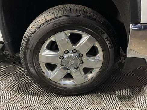 Used 2020 Chevrolet Silverado 2500 LTZ w/ LTZ Convenience Package image 35