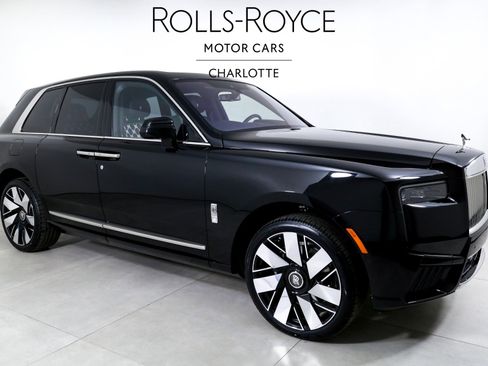 New 2026 Rolls-Royce Cullinan image 5