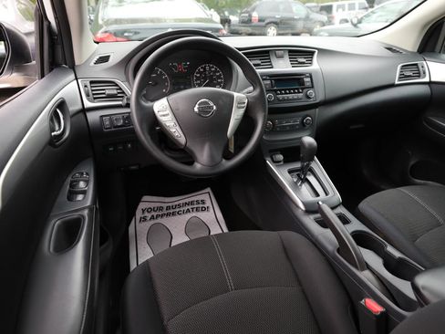 Used 2017 Nissan Sentra S FWD image 13