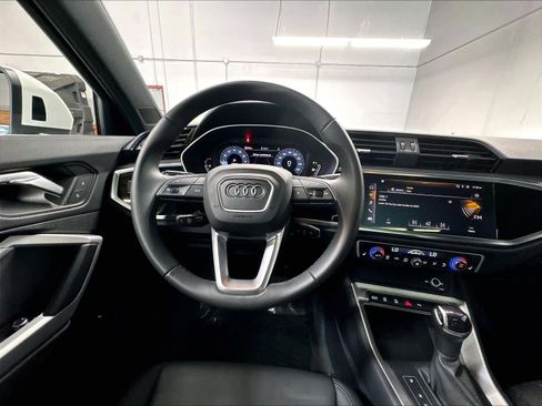 Used 2025 Audi Q3 2.0T Premium AWD/4WD image 8