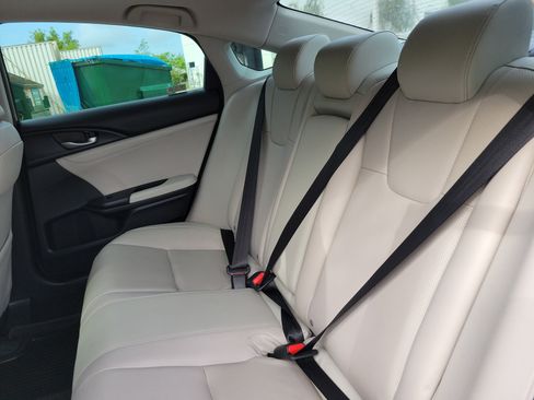 Used 2019 Honda Insight Touring image 17