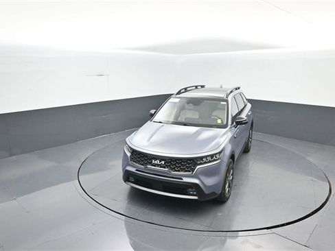 Used 2023 Kia Sorento X-Line EX image 20