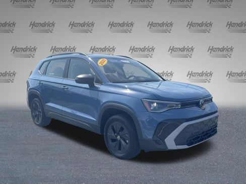 Used 2025 Volkswagen Taos S FWD image 2
