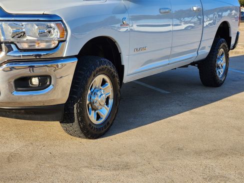 Certified 2022 RAM 2500 Big Horn w/ Cold Weather Group image 12