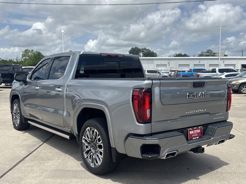 Used 2024 GMC Sierra 1500 Denali Ultimate AWD/4WD image 12