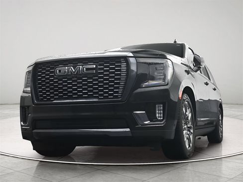 Used 2023 GMC Yukon XL Denali Ultimate image 21