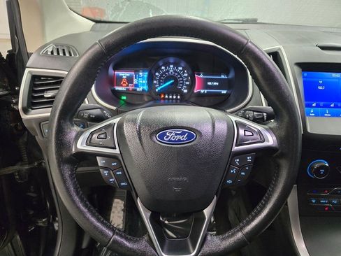 Used 2019 Ford Edge SEL w/ Equipment Group 201A FWD image 17