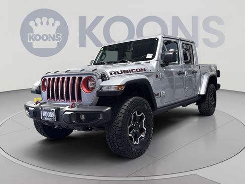 Used 2023 Jeep Gladiator Rubicon w/ Cold Weather Group AWD/4WD image 8