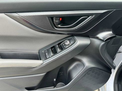 Used 2021 Subaru Crosstrek 2.5i Sport w/ Moonroof Package image 19