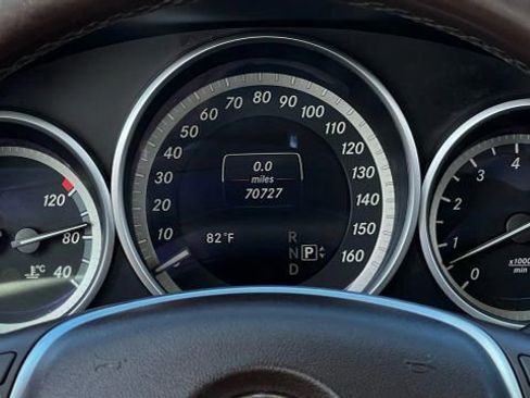 Used 2015 Mercedes-Benz E 350 4MATIC Sedan image 32