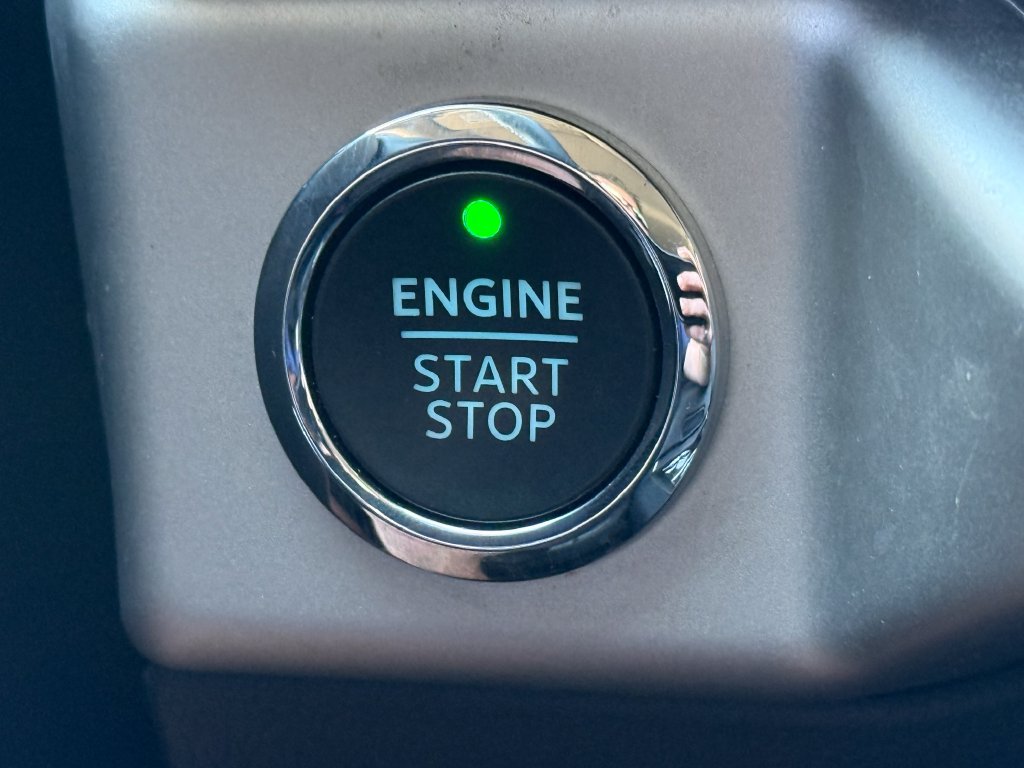 Used 2023 Ford Expedition Max XLT AWD/4WD image 36