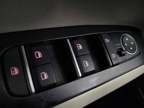 Used 2022 Kia Soul LX image 27