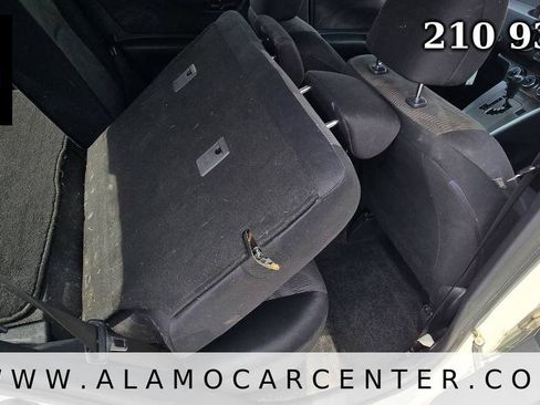Used 2014 Scion xB FWD image 21