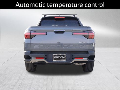 Used 2022 Hyundai Santa Cruz Limited AWD/4WD image 8