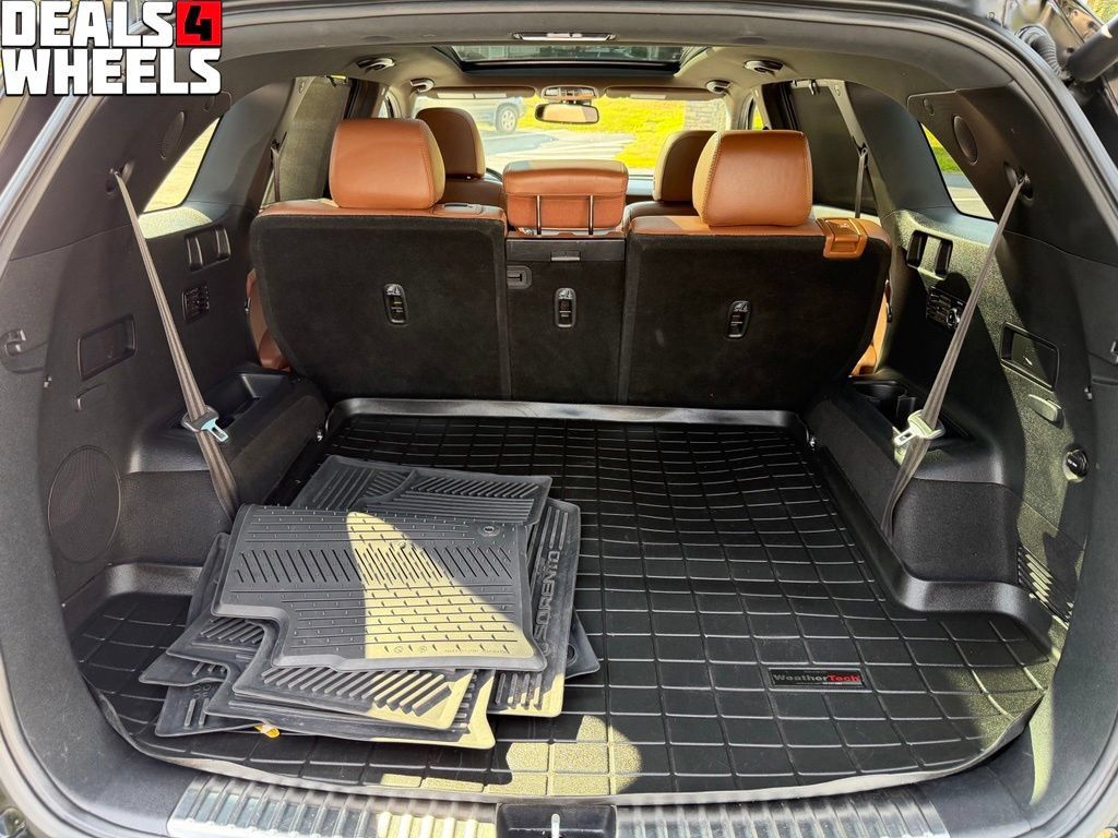 Used 2019 Kia Sorento SX FWD image 23