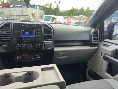 Used 2015 Ford F150 XL w/ Equipment Group 101A Mid AWD/4WD image 19