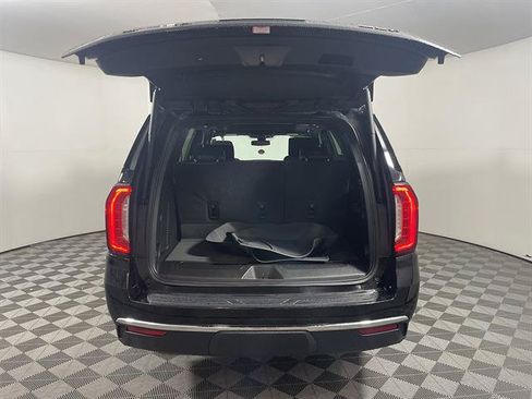 Used 2021 GMC Yukon SLT w/ SLT Premium Package AWD/4WD image 25