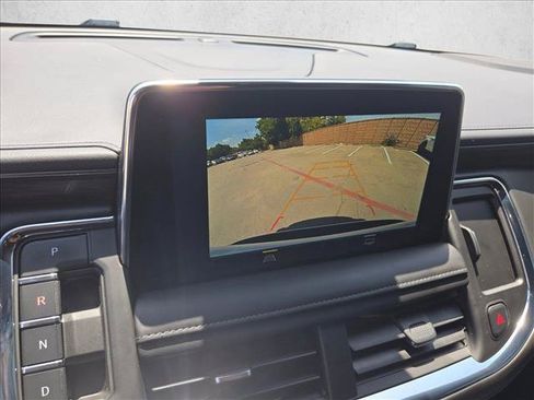 Used 2023 Chevrolet Tahoe Z71 AWD/4WD image 14