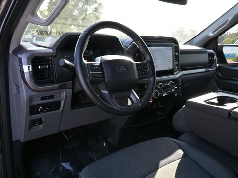 Used 2025 Ford F150 XLT w/ Equipment Group 301A Standard AWD/4WD image 13