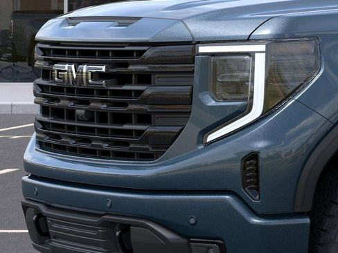 New 2026 GMC Sierra 1500 Elevation image 13